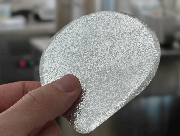 What Are The Benefits of Using Tamper-Evident Foil Seals in Bottles And Cans?