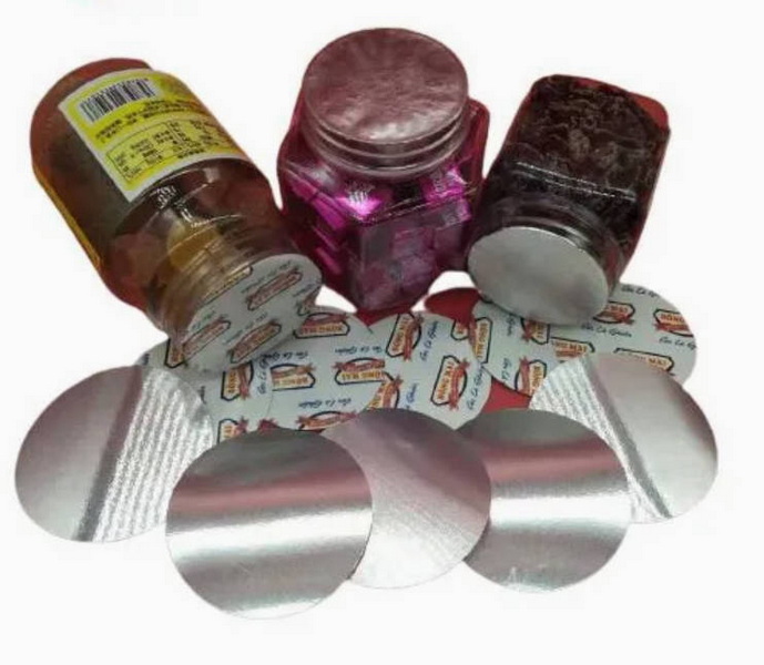 Glass Bottle Foil Production in Italy